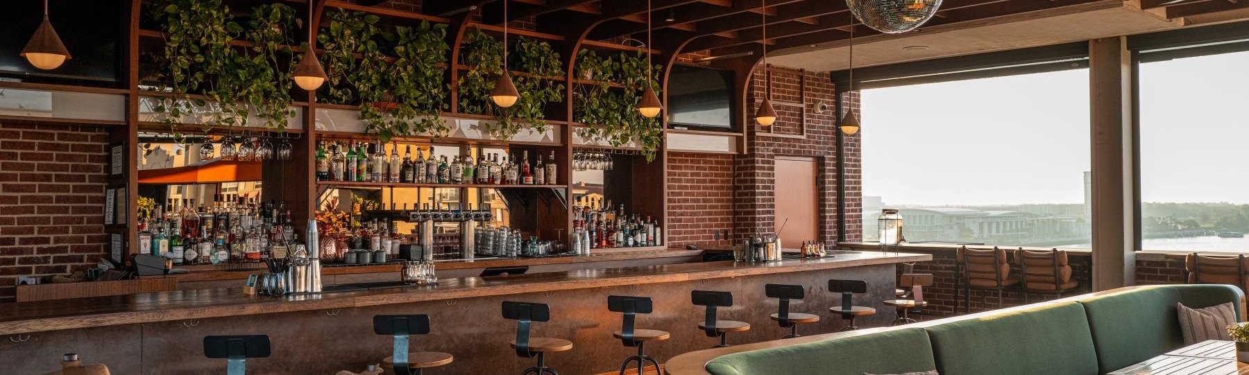 Bar photo 2